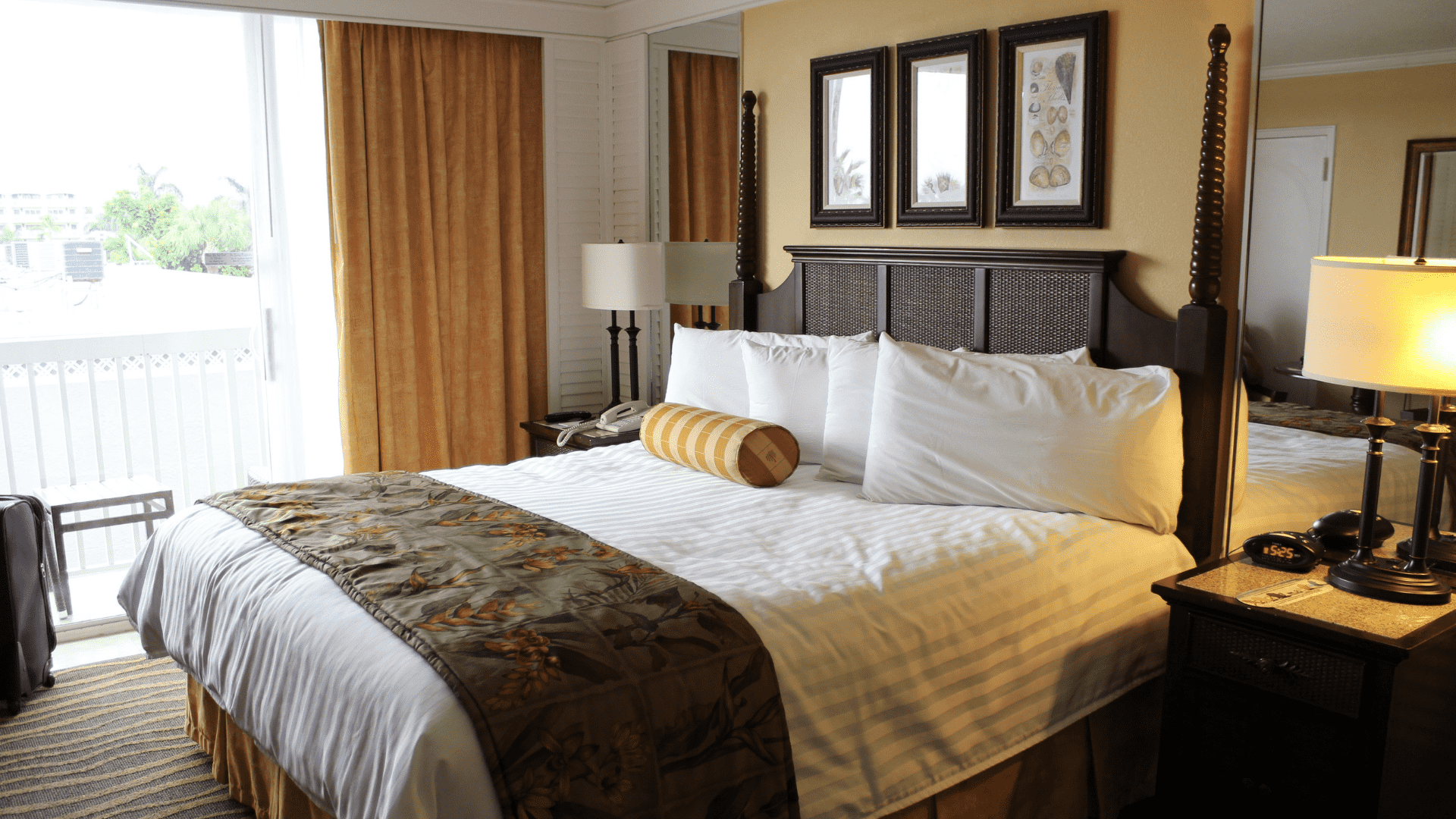 Executive Pine Room
